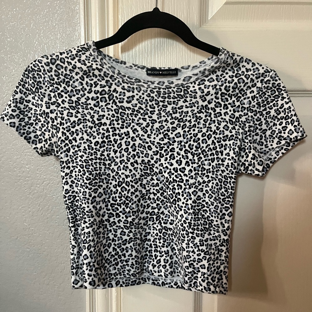 Brandy Melville cheetah print top!